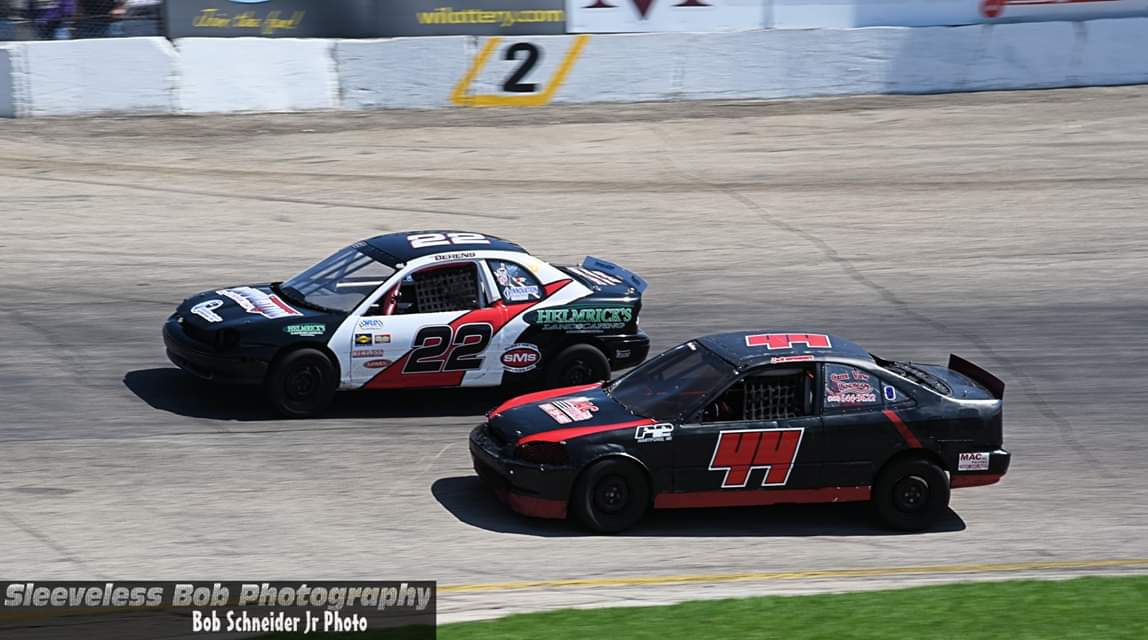 10 Questions With….The Slinger Bees Division