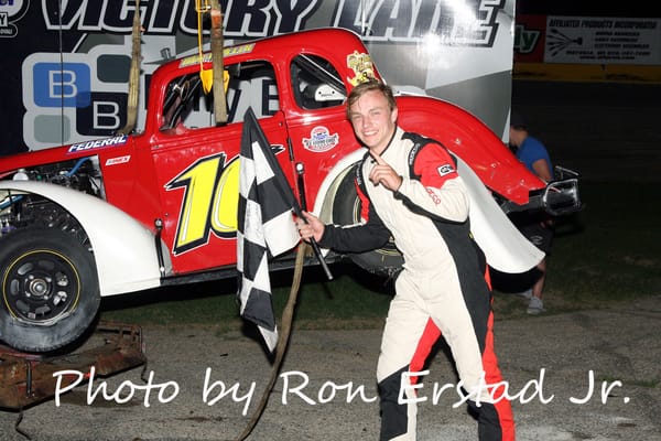 ALLEN, STARK, TACKES, BALDYGA, AND HARTWIG ALL WINNERS AT INAUGURAL SLINGER SMALL CAR NATIONALS!