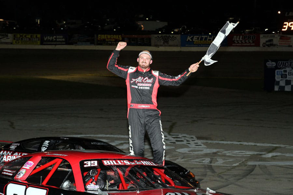 ZACH PRUNTY WINS A THRILLER AT SLINGER