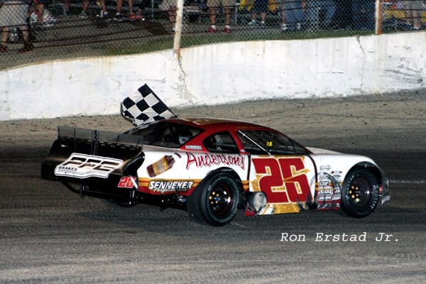 MISSION ACCOMPLISHED…POLLARD RETURNS TO WIN THE SUPERSEAL SLINGER NATIONALS!