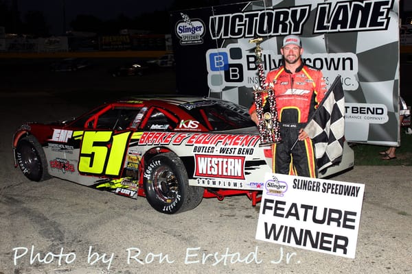APEL REMAINS HOT AT SLINGER-WINS TRIBUTE NIGHT 75