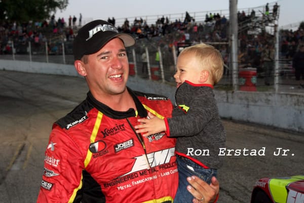 APEL CLAIMS SECOND WIN ON SCOUT NIGHT AT SLINGER!