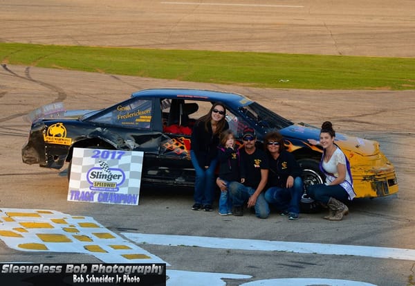 10 Questions With….Willy Van Camp Driver of the #11 Figure 8
